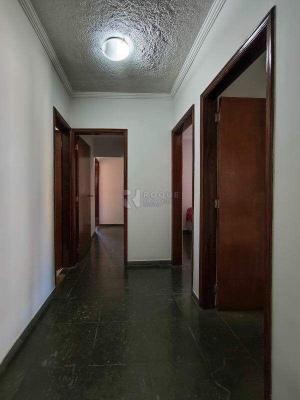 Apartamento à venda no bairro Centro: ÁREA DE CIRCULAÇÃO