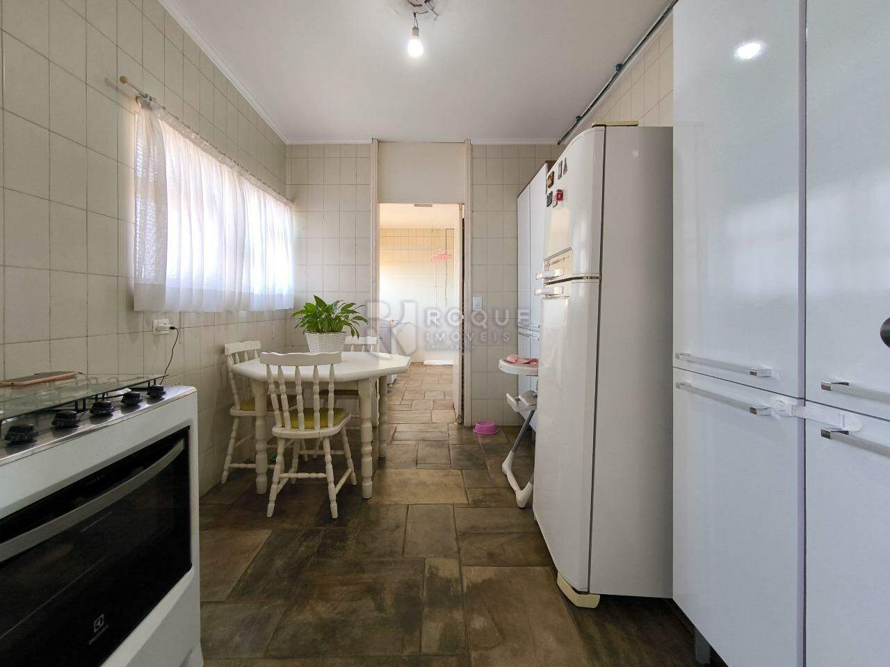Apartamento à venda no bairro Centro: COZINHA