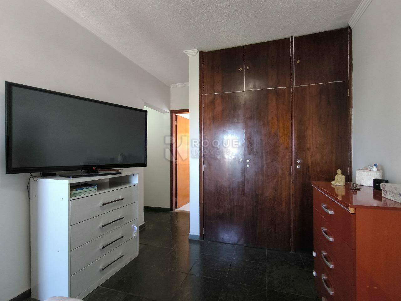 Apartamento à venda no bairro Centro: SUÍTE
