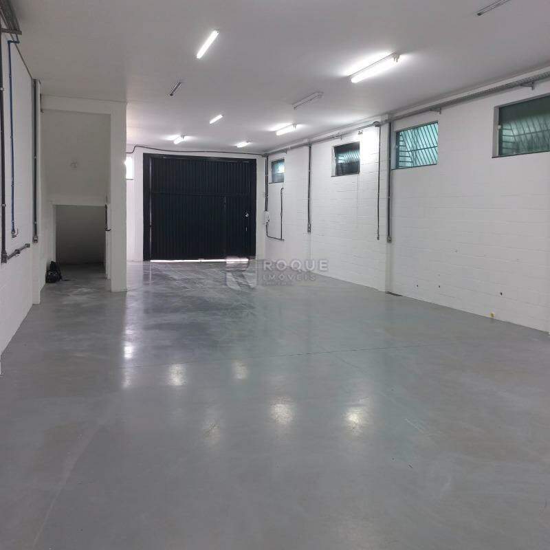 Barracão/Galpão para aluguel no bairro Jardim Porto Real IV: 