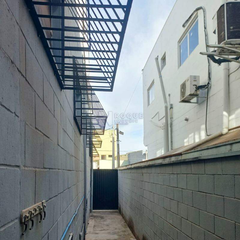 Barracão/Galpão para aluguel no bairro Jardim Porto Real IV: 