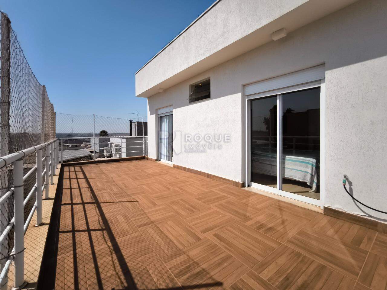 Casa em condomínio à venda no bairro Jardim Aquárius: TERRAÇO
