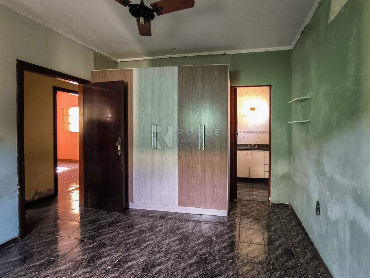 Casa Residencial à venda no bairro Jardim Caieira: SUÍTE