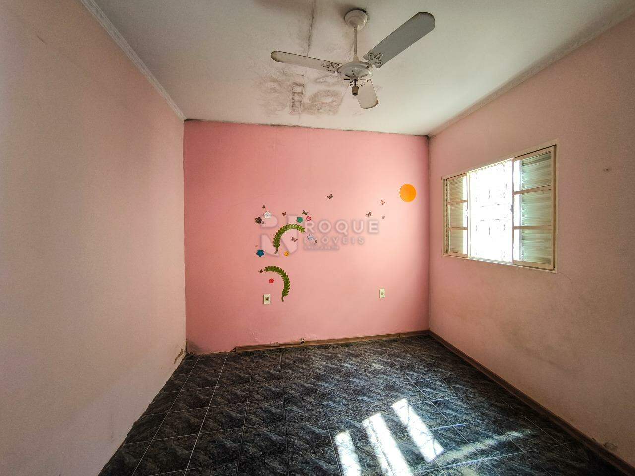 Casa Residencial à venda no bairro Jardim Caieira: DORMITÓRIO 1