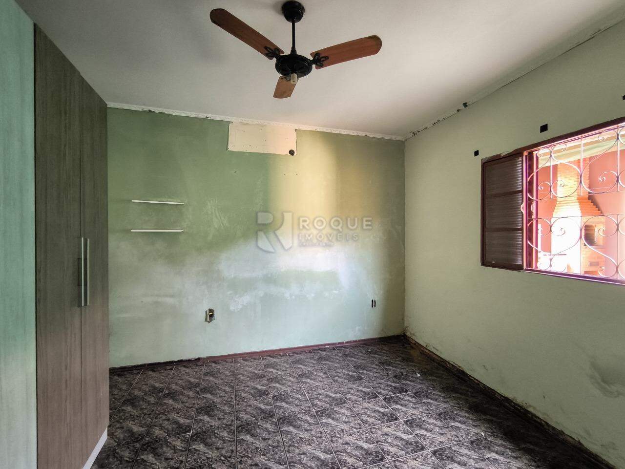 Casa Residencial à venda no bairro Jardim Caieira: SUÍTE