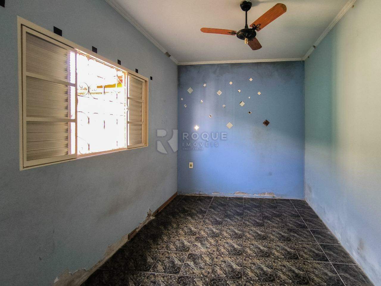Casa Residencial à venda no bairro Jardim Caieira: DRMITÓRIO 2