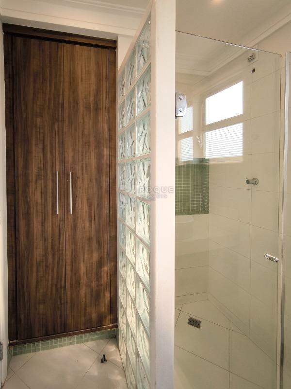 Apartamento à venda no bairro Centro: BANHEIRO SOCIAL