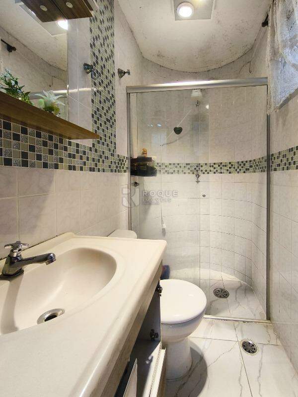 Apartamento à venda no bairro Jardim Nereide: BANHEIRO SOCIAL