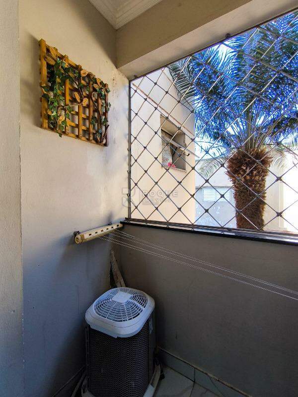 Apartamento à venda no bairro Jardim Nereide: SACADA