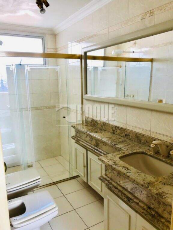 Apartamento à venda no bairro Centro: 