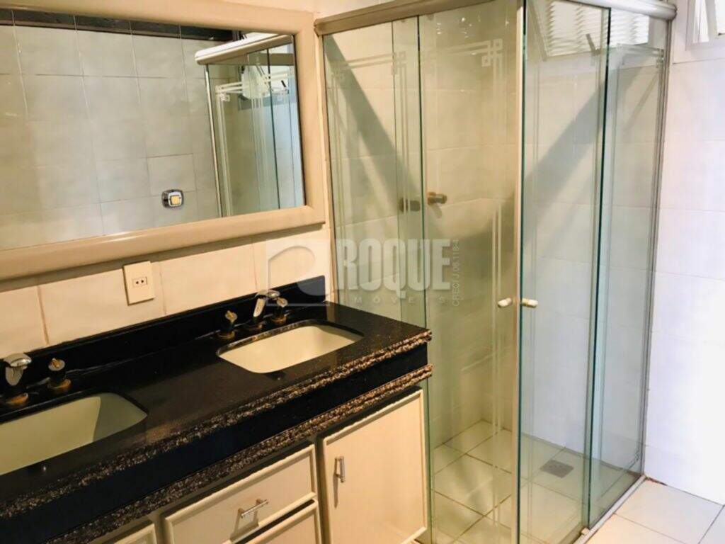 Apartamento à venda no bairro Centro: 