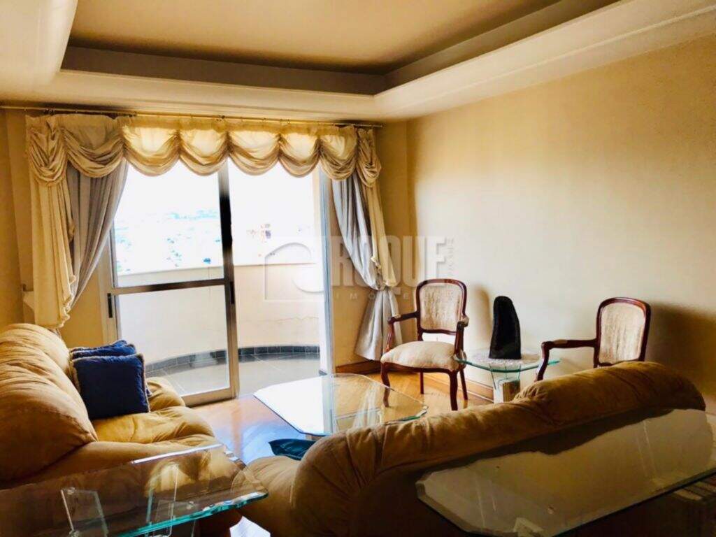 Apartamento à venda no bairro Centro: 