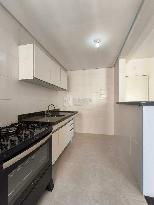 Apartamento à venda no bairro Jardim Santo André: COZINHA