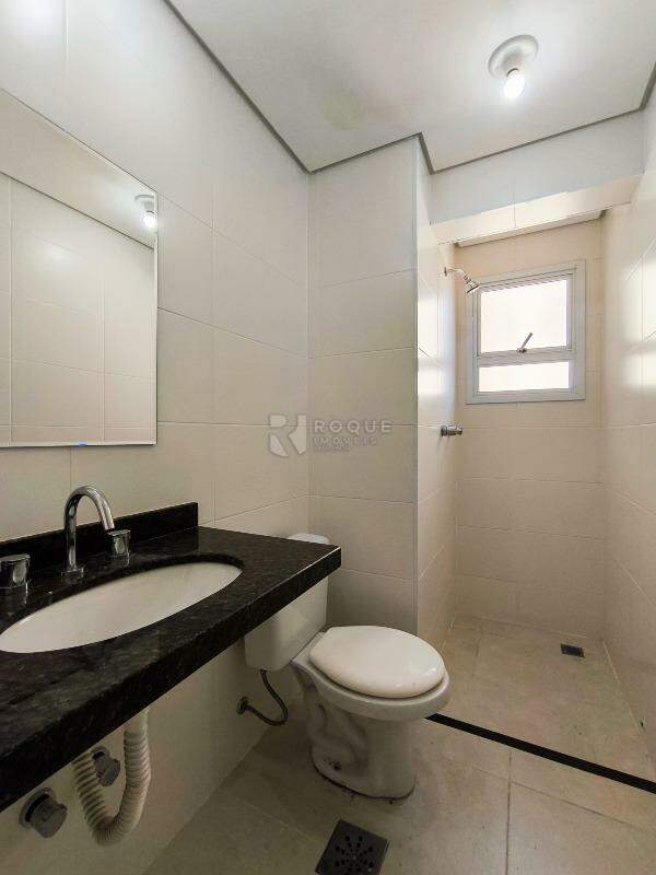 Apartamento à venda no bairro Jardim Santo André: BANHEIRO SOCIAL