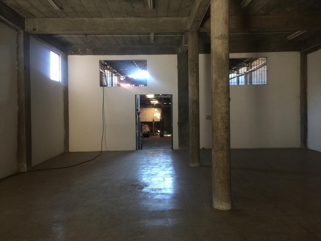 Barracão/Galpão à venda no bairro Centro: 