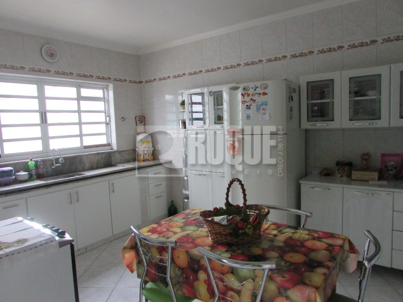 Casa Residencial à venda no bairro Vila Esteves: 