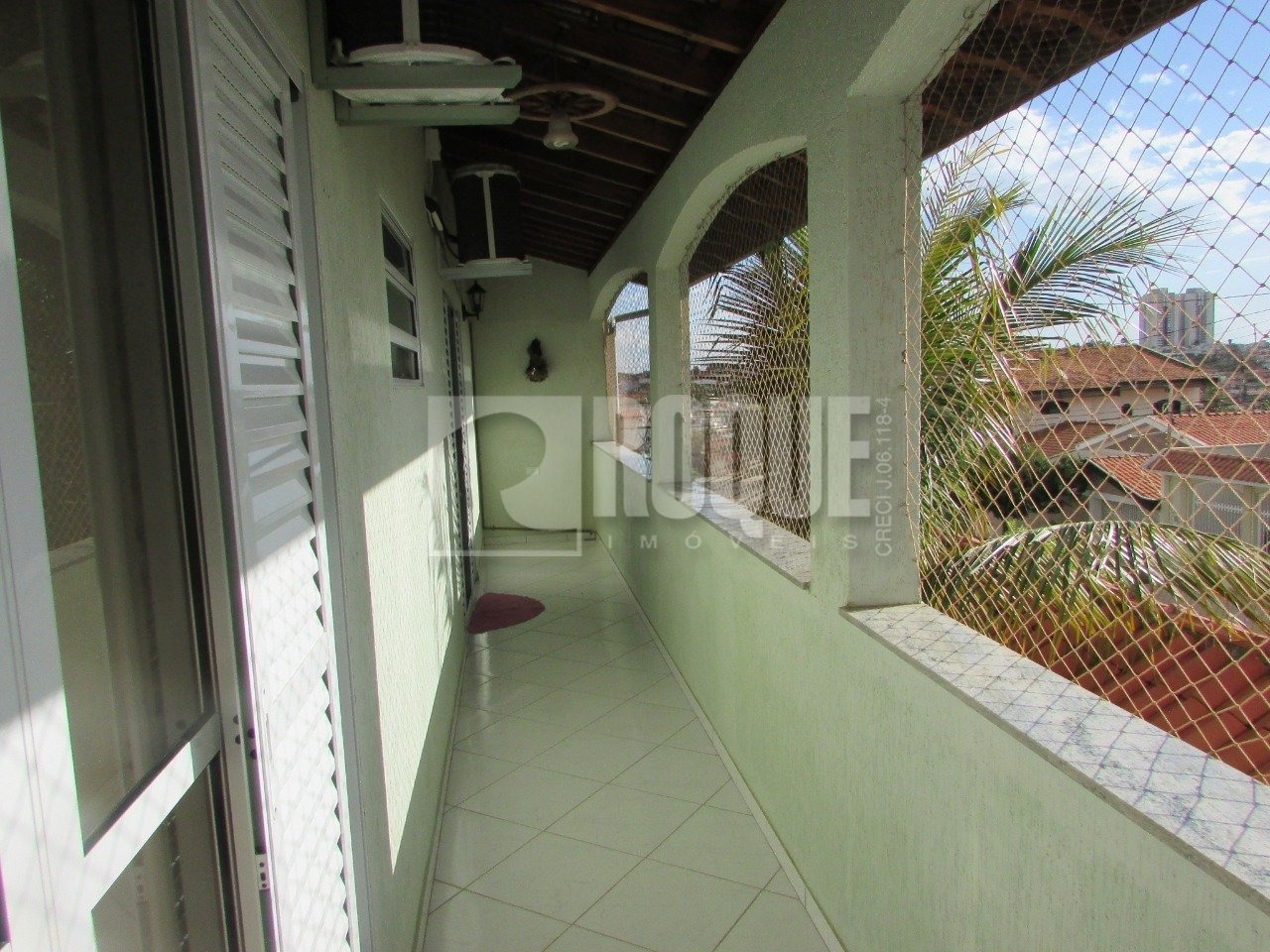 Casa Residencial à venda no bairro Vila Esteves: 