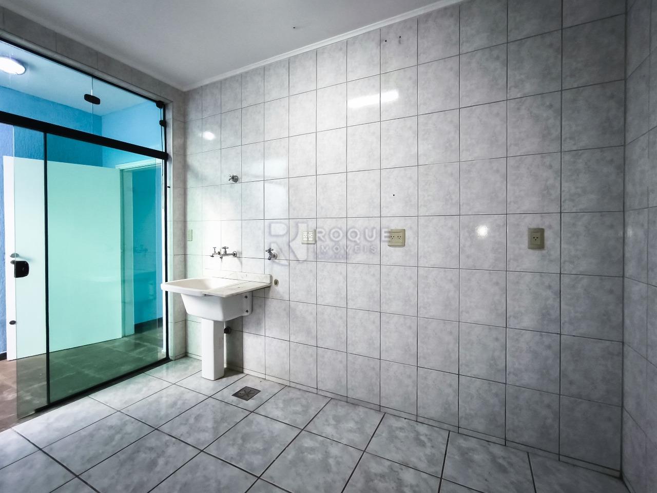 Casa Residencial à venda no bairro Jardim São Paulo: LAVANDERIA