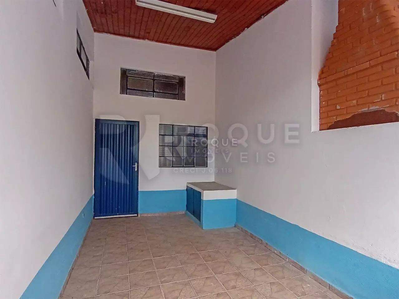 Chácara à venda no bairro Jardim Residencial Regina Bastelli: 