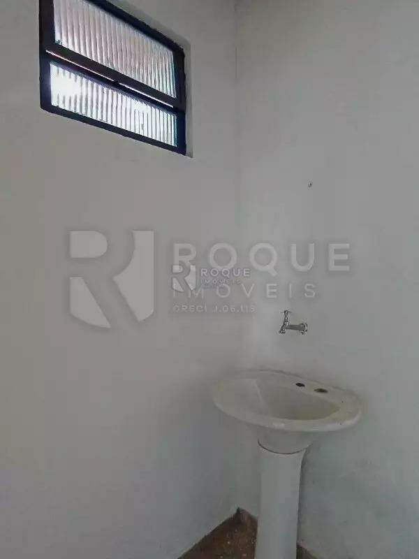Chácara à venda no bairro Jardim Residencial Regina Bastelli: 