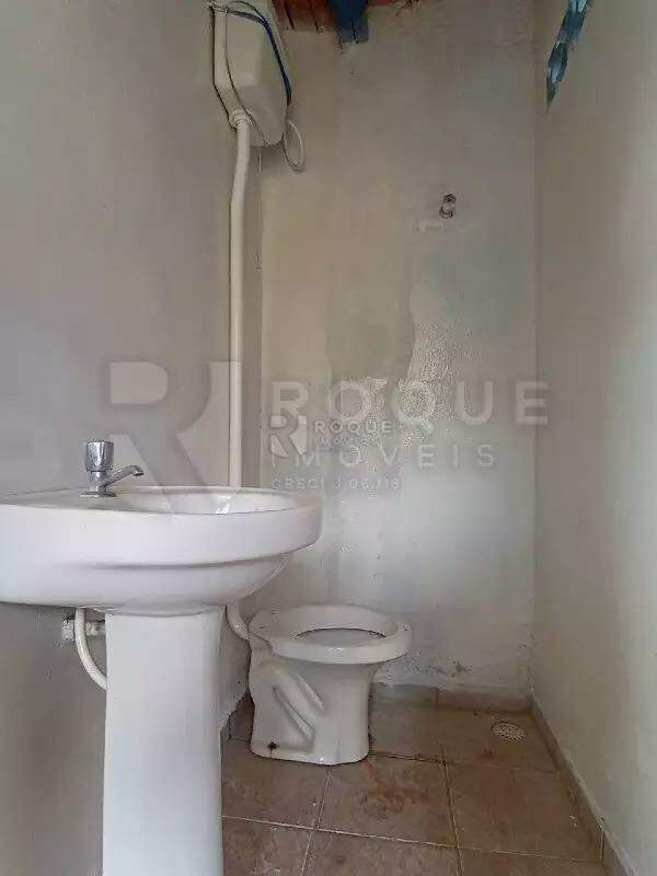 Chácara à venda no bairro Jardim Residencial Regina Bastelli: 