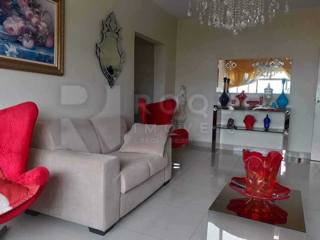 Apartamento à venda no bairro Centro: 