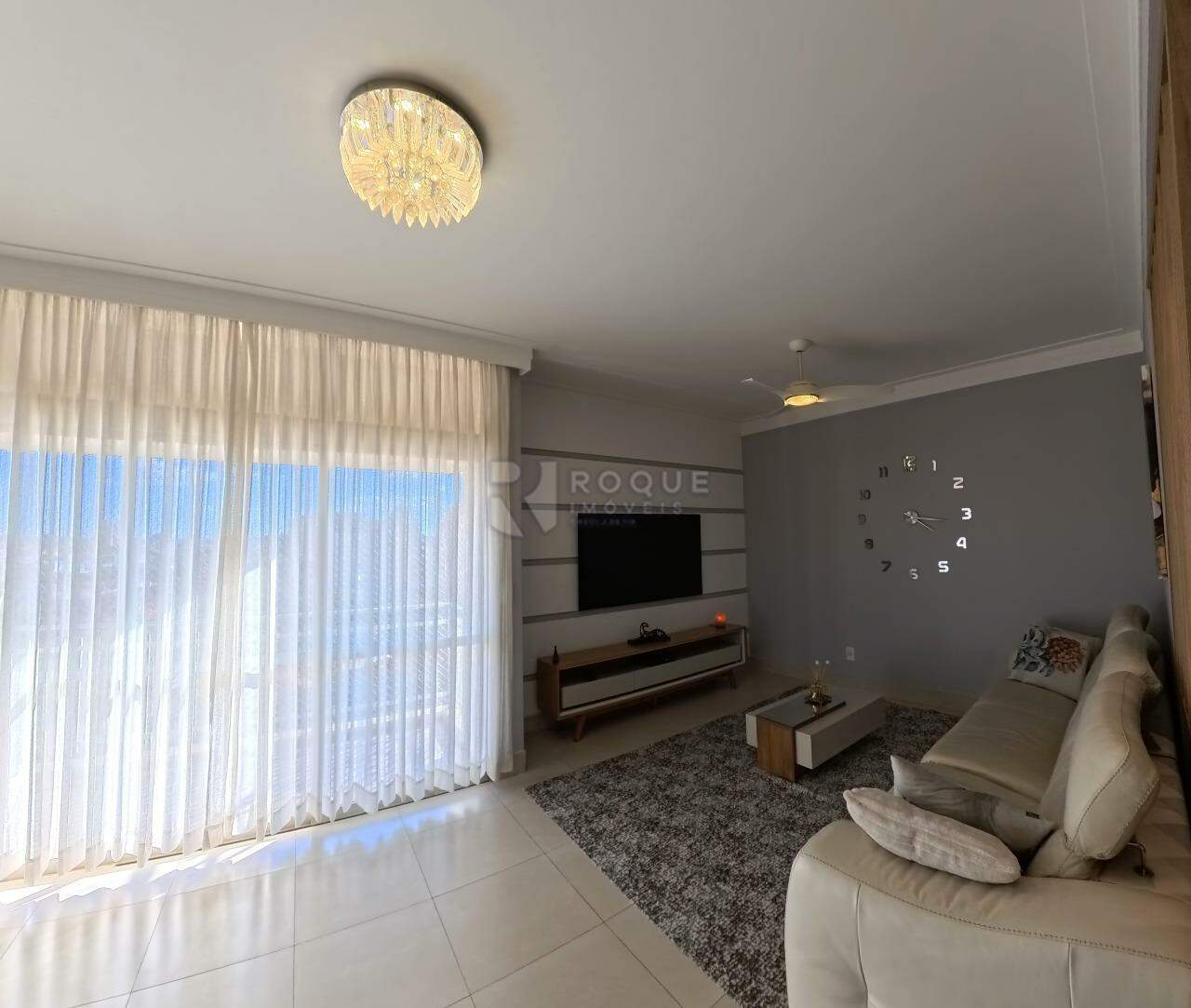 Apartamento à venda no bairro Centro: 