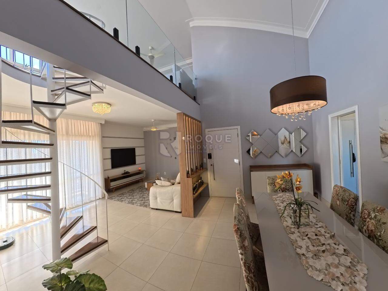 Apartamento à venda no bairro Centro: 