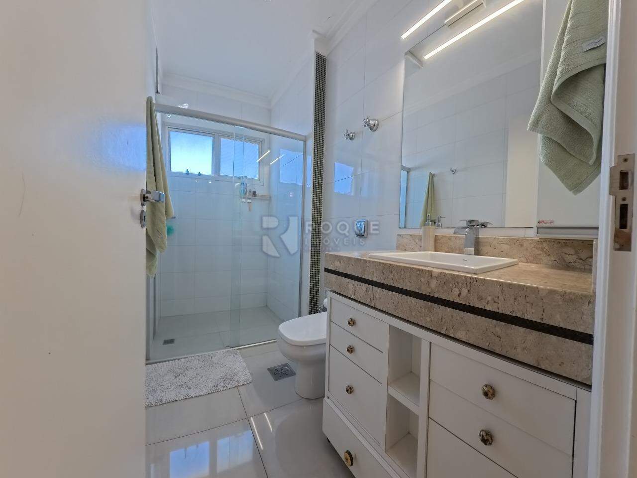 Apartamento à venda no bairro Centro: 
