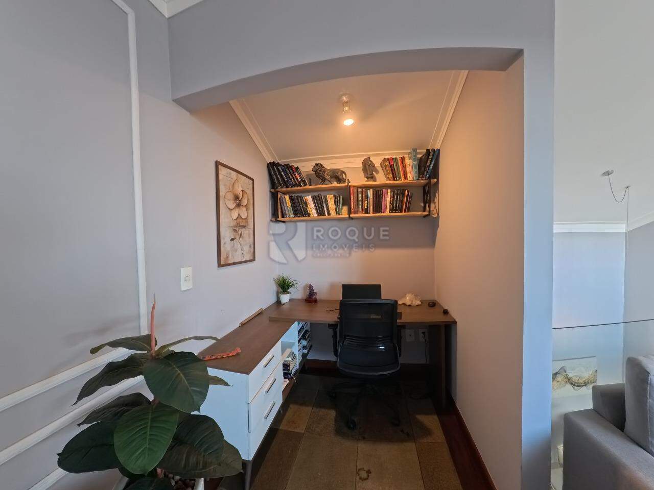 Apartamento à venda no bairro Centro: 