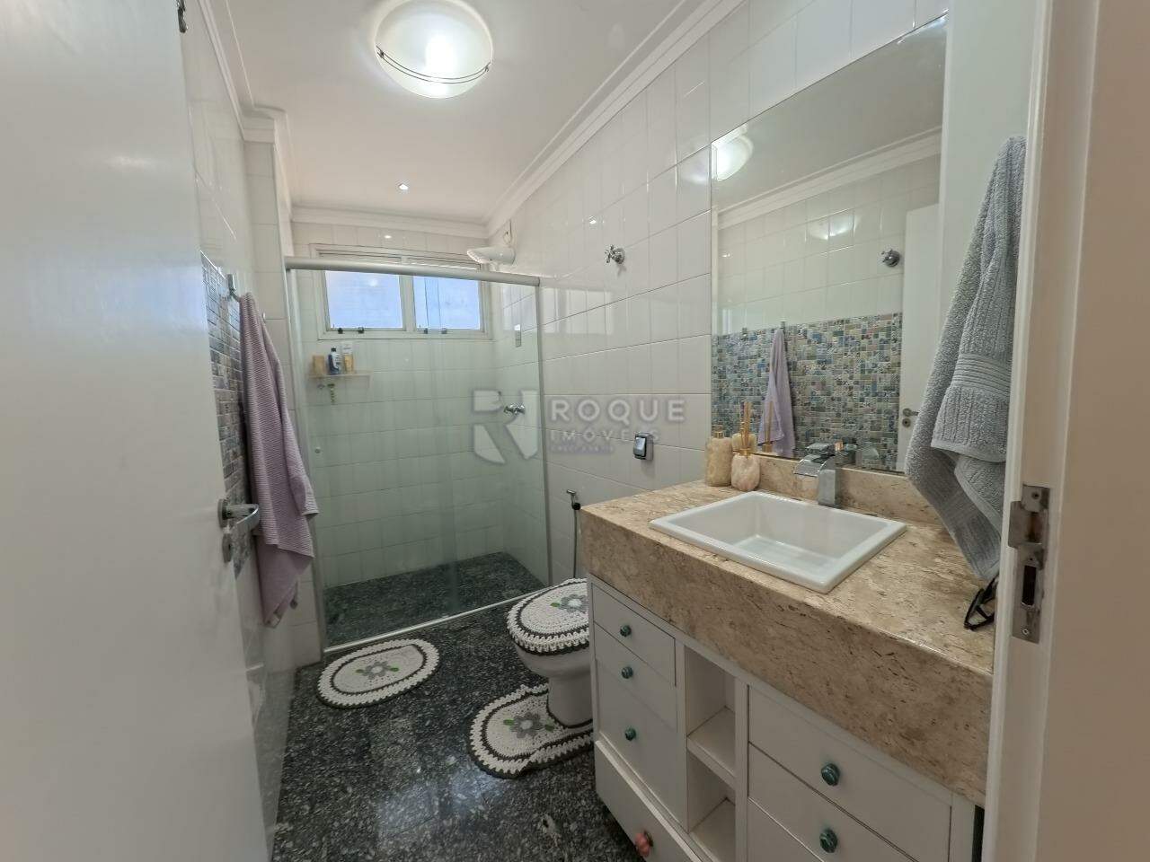 Apartamento à venda no bairro Centro: 
