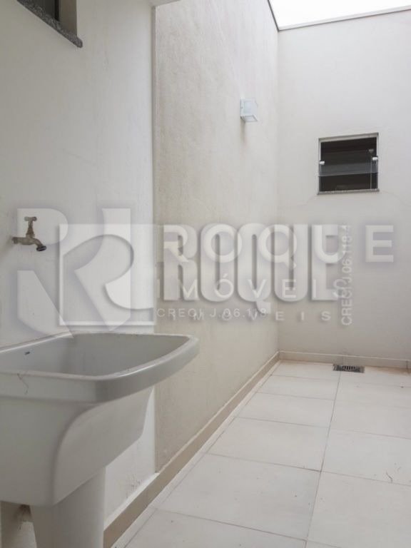 Casa Comercial à venda no bairro Centro: 