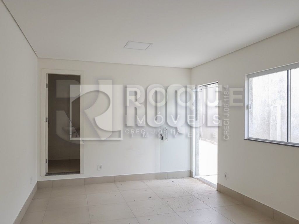 Casa Comercial à venda no bairro Centro: 