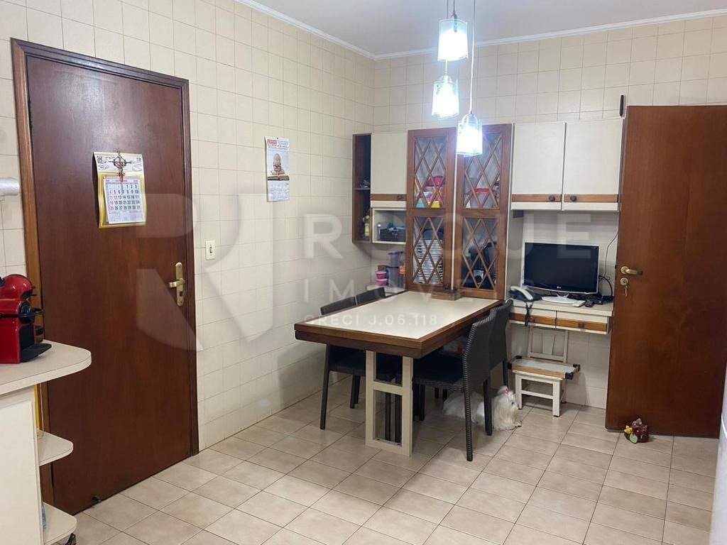 Apartamento à venda no bairro Vila Paraiso: 