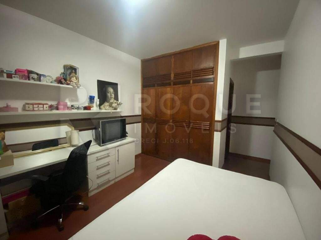 Apartamento à venda no bairro Vila Paraiso: 