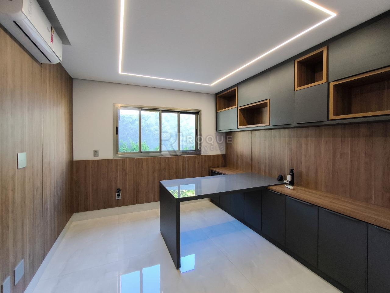 Casa em condomínio à venda no bairro Portal das Rosas: ESCRITÓRIO