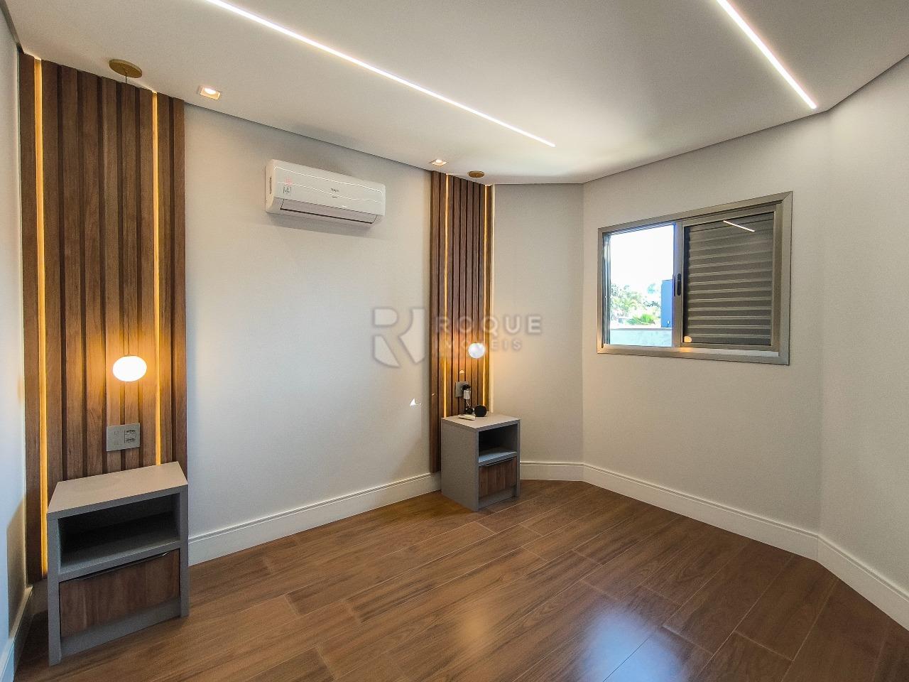 Casa em condomínio à venda no bairro Portal das Rosas: SUÍTE 2