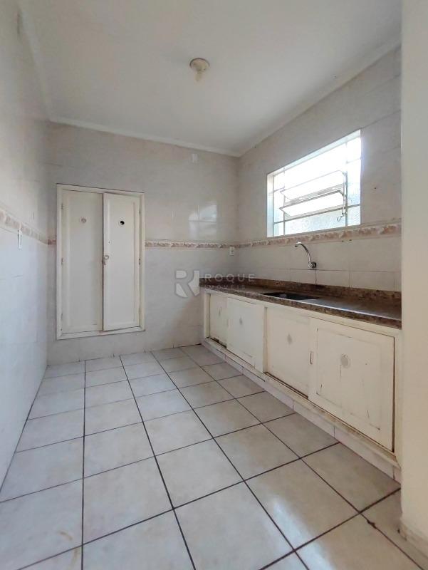 Casa Residencial à venda no bairro Centro: COZINHA