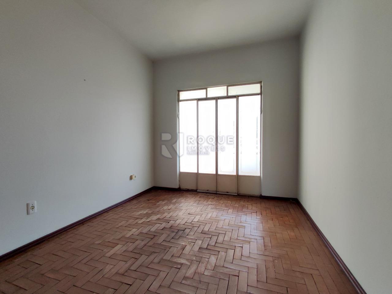 Casa Residencial à venda no bairro Centro: DORMITÓRIO 3