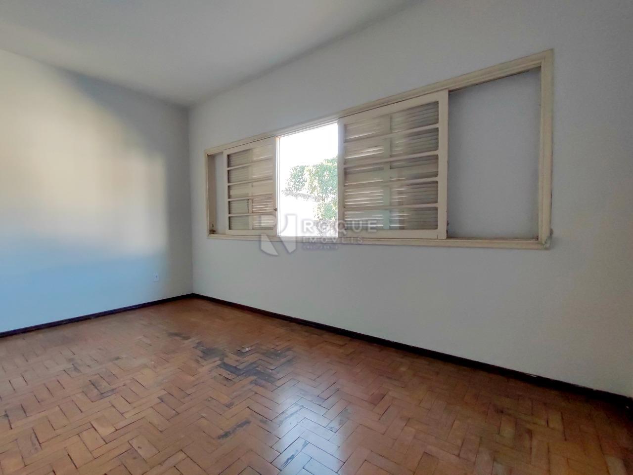 Casa Residencial à venda no bairro Centro: DORMITÓRIO 1