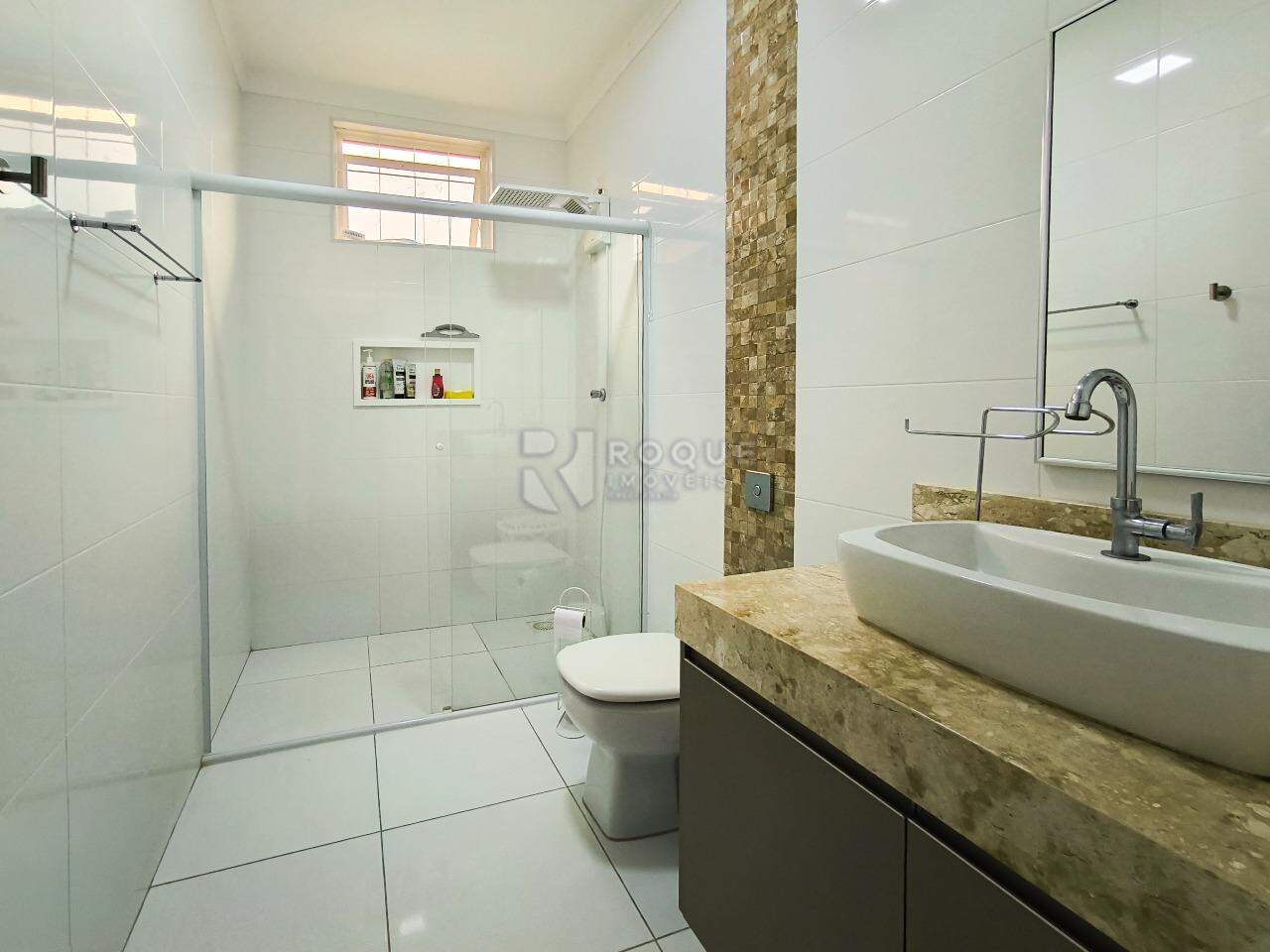 Casa Residencial à venda no bairro Residencial Morada das Acácias: WC SUÍTE