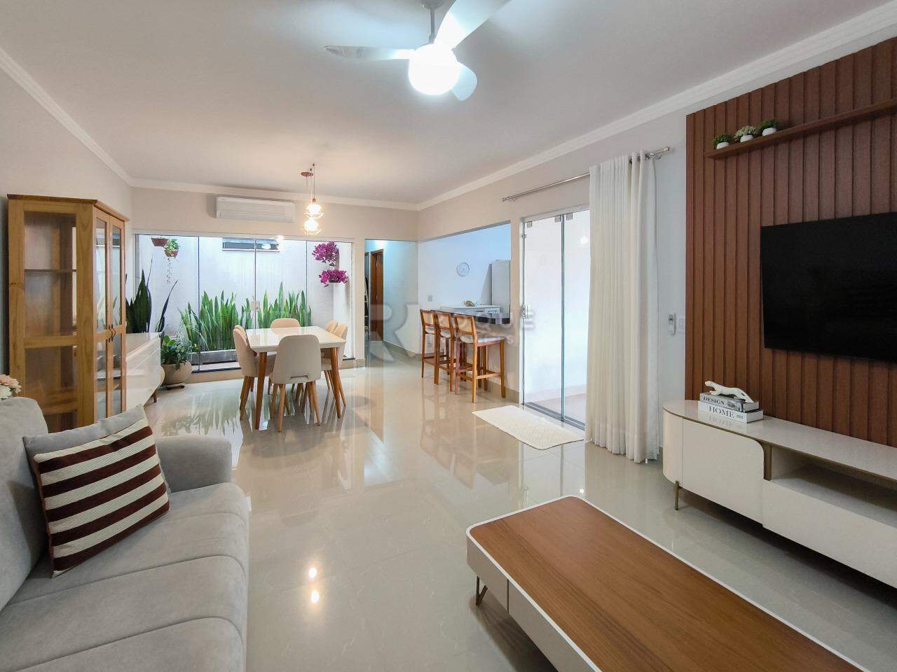 Casa Residencial à venda no bairro Residencial Morada das Acácias: SALA DE ESTAR