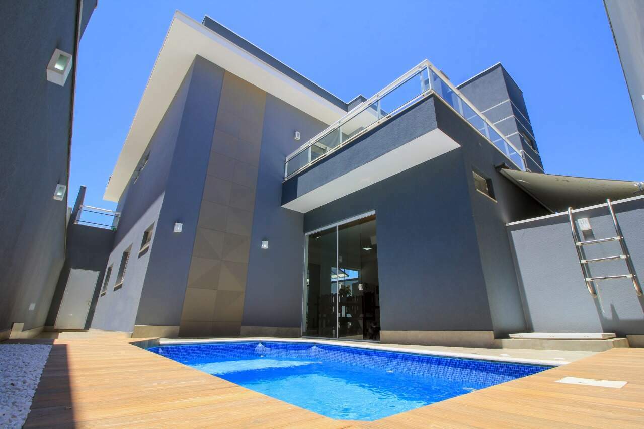 Casa em condomínio à venda no bairro Terras de São Bento II: PISCINA