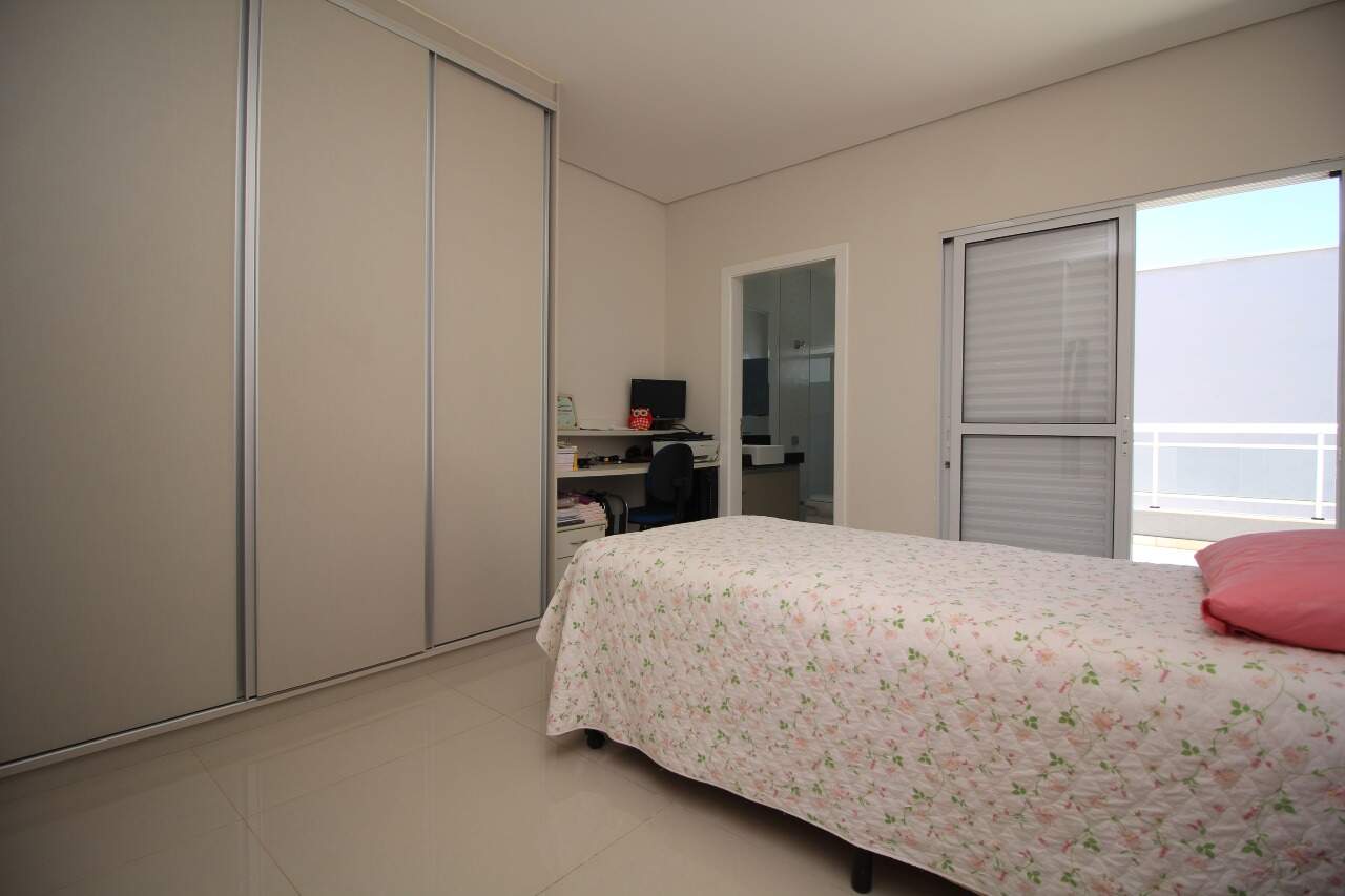 Casa em condomínio à venda no bairro Terras de São Bento II: SUÍTE 3