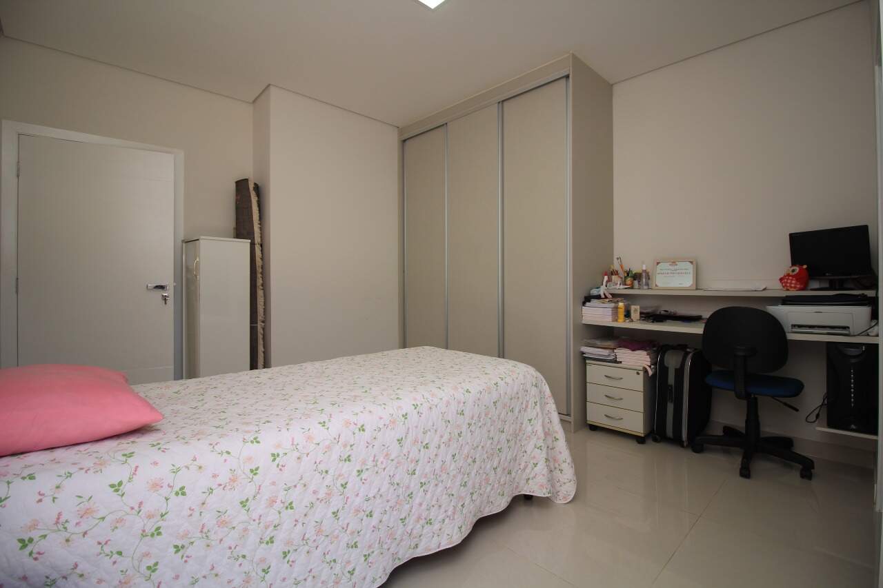 Casa em condomínio à venda no bairro Terras de São Bento II: SUÍTE 3