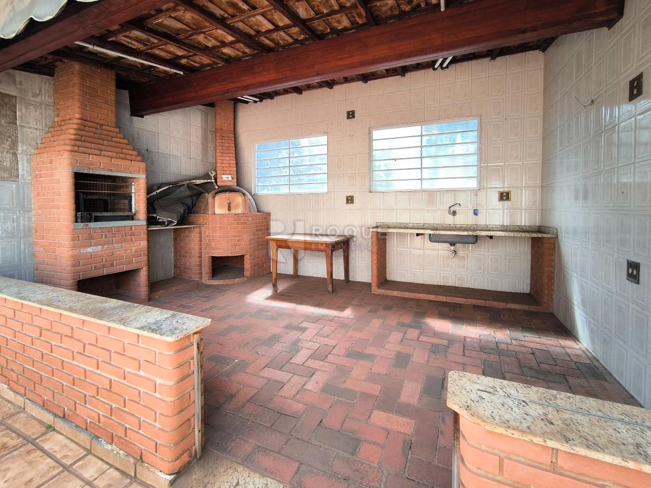 Casa Residencial à venda no bairro Centro: ÁREA GOURMET