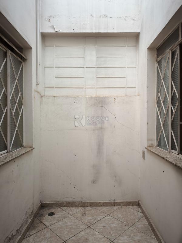 Casa Residencial à venda no bairro Centro: JARDIM DE INVERNO