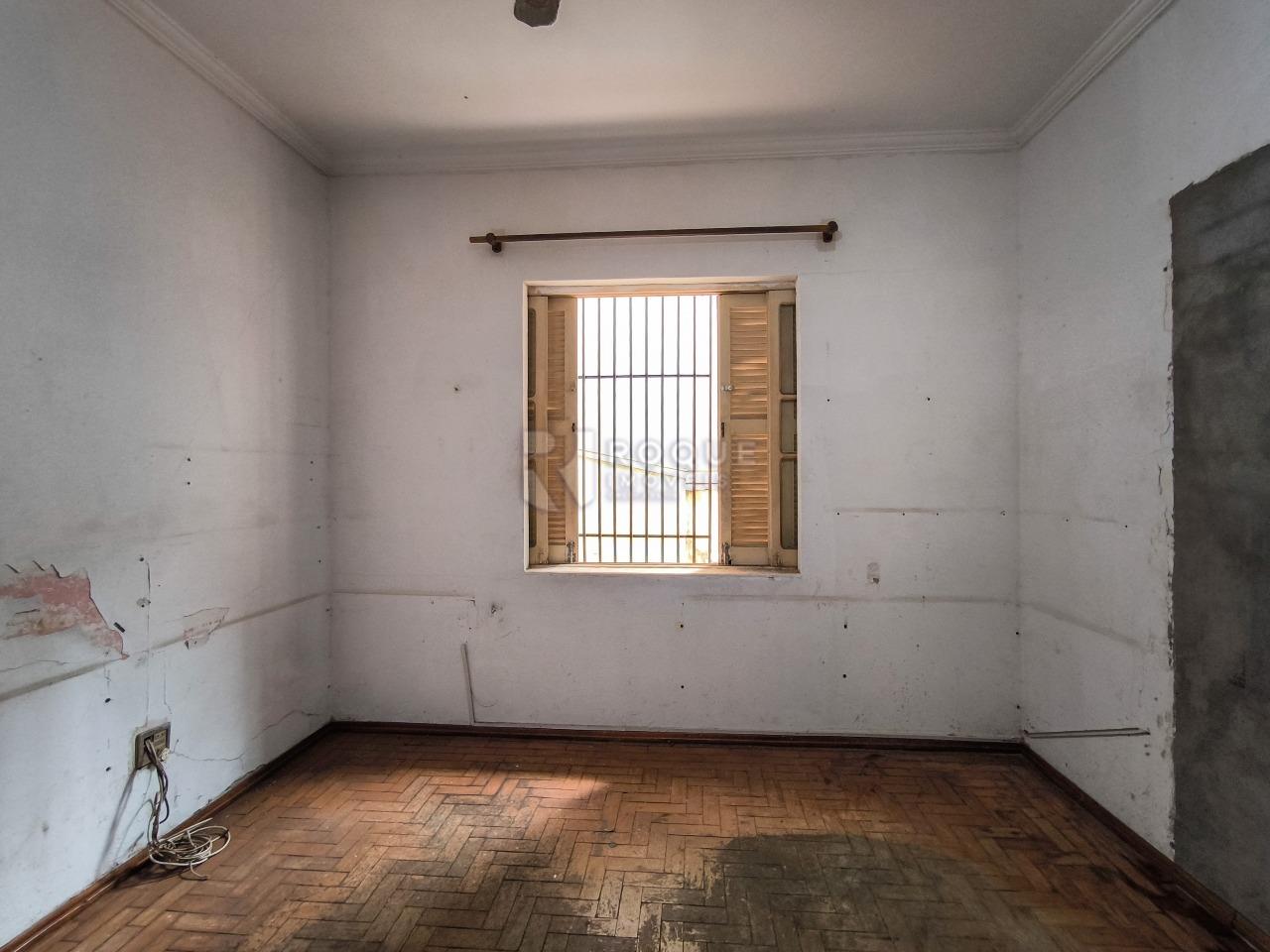 Casa Residencial à venda no bairro Centro: DORMITÓRIO 1