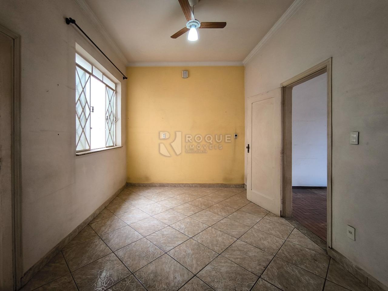 Casa Residencial à venda no bairro Centro: SALA DE JANTAR