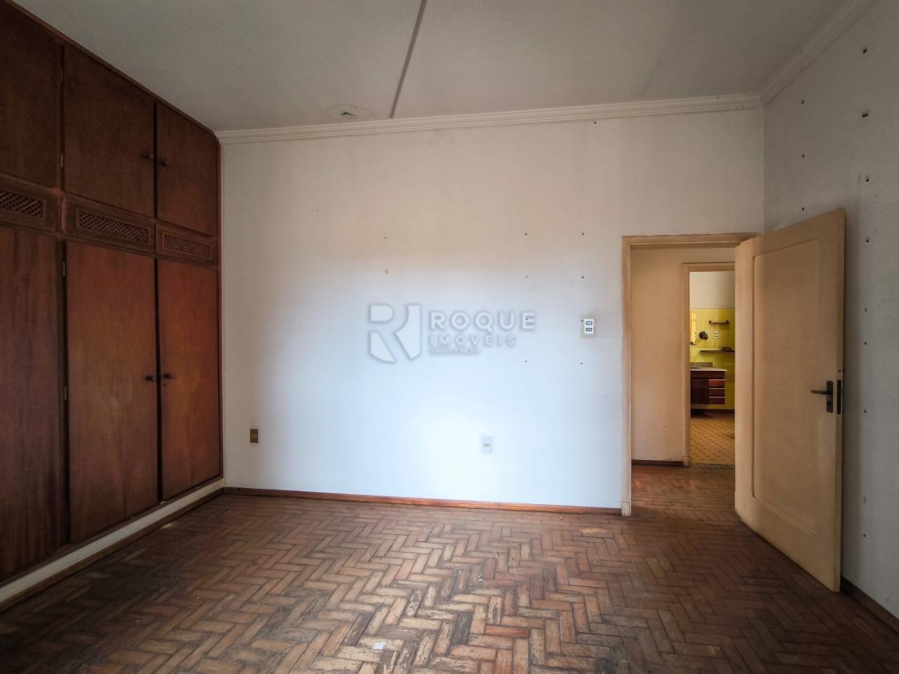 Casa Residencial à venda no bairro Centro: DORMITÓRIO 2